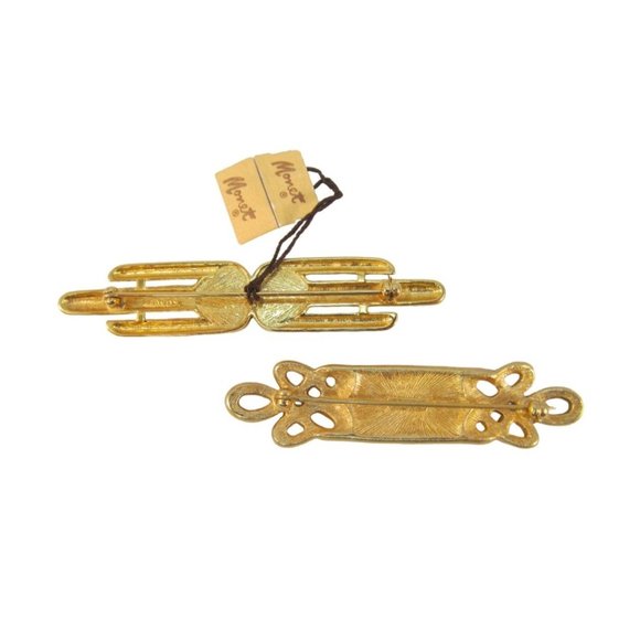 Double Heart Rhinestone Pin and Green Enamel Celtic knot Monet Brooches 2 in Lot - Picture 8 of 9